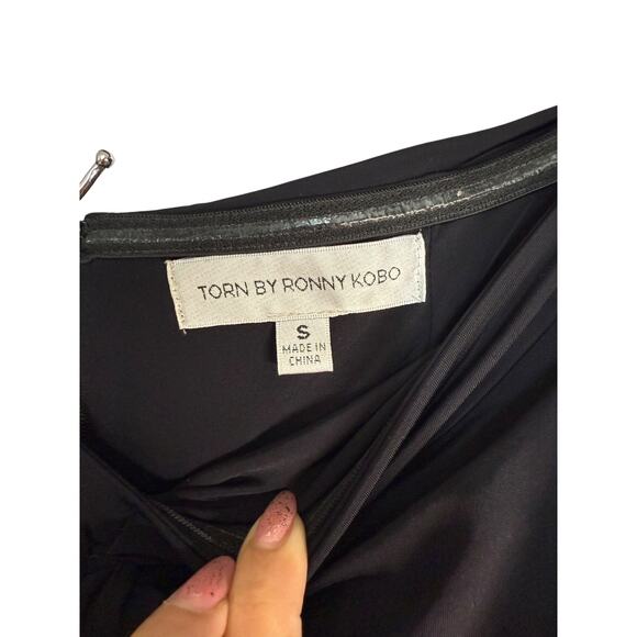 Torn By Ronny Kobo Selena‎ Black Cut Out Flowers Long Bodycon Dress Size S NWT - Picture 6 of 8